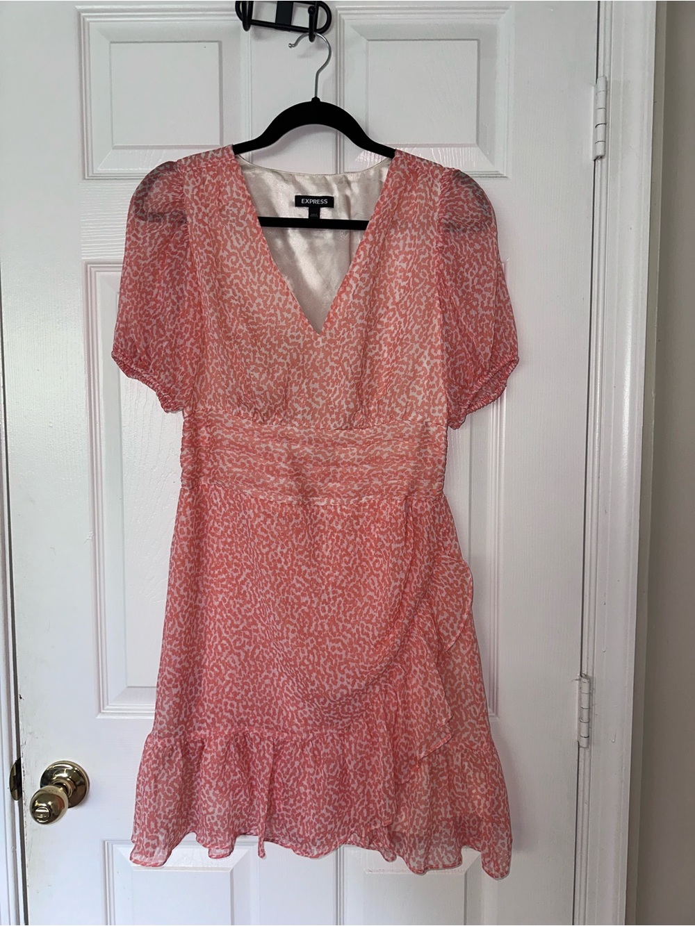 Express Coral-Pink Printed V-Neck Ruffle Hem Dress